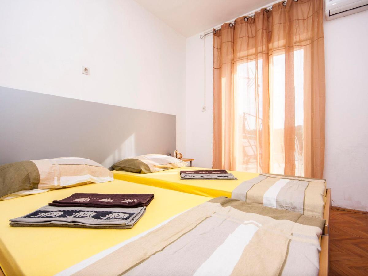 Apartments Tanfara Бродарица Экстерьер фото